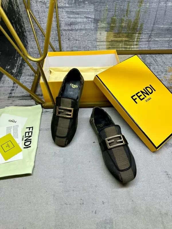 fendi decontractees chaussures pour femme s_12255673